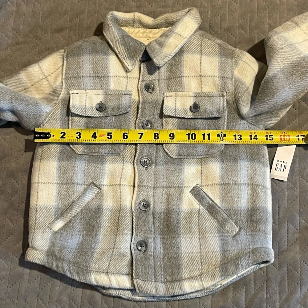 Baby Gap‎ sherpa lined flannel size 4t NWT